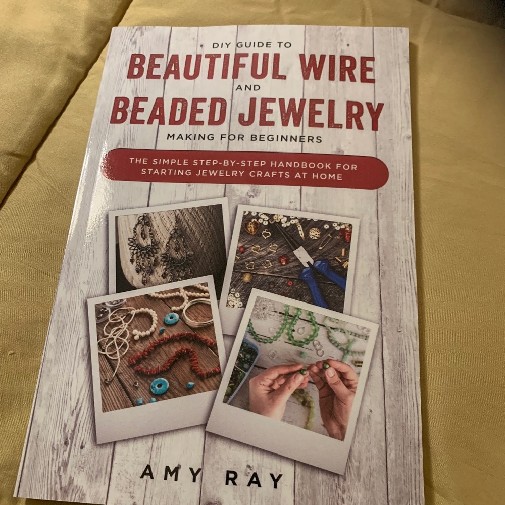 Paperback 95 pages Booklet -DIY Guide to Beautiful Wire Book  Jewelry marking
